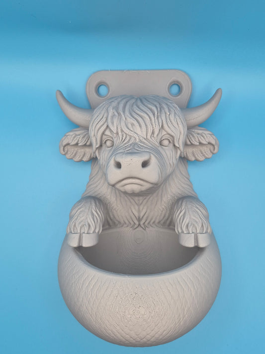 Highland cow wall planter