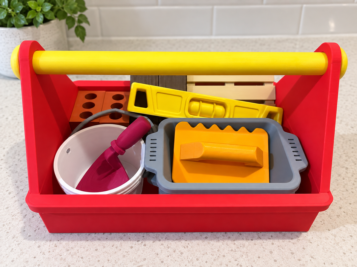 Little Tradie Pour & Play Set