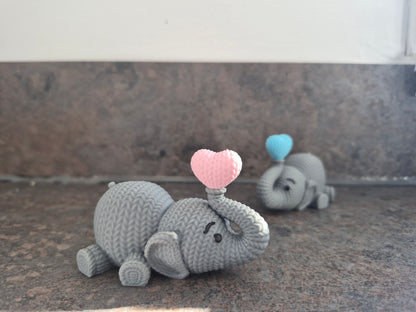 Faux knit elephant with heart